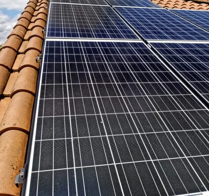 Pourquoi mettre des panneaux photovoltaïque sur son toit ?