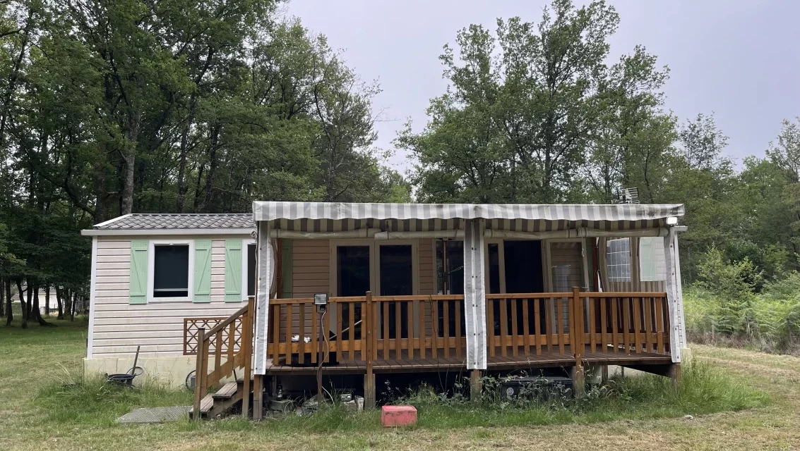 Vivre la Dordogne autrement : acheter un mobil-home pour profiter de la nature
